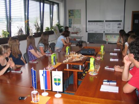 Sprejem učenih glav Občine Škocjan 1